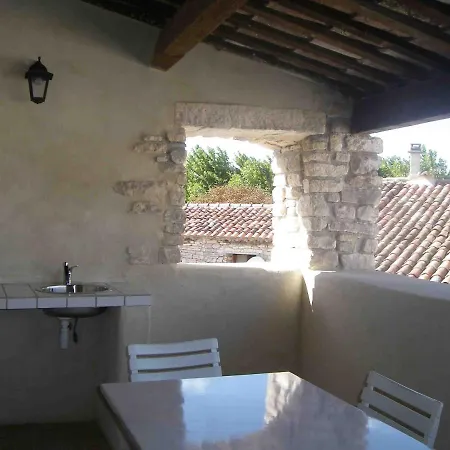 Maison Barjac * Barjac (Gard)
